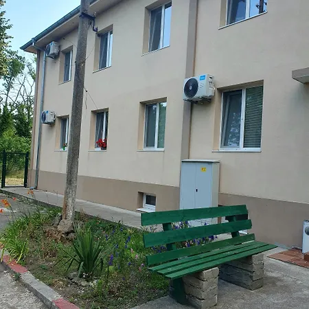 Viriks 3* Burgas City